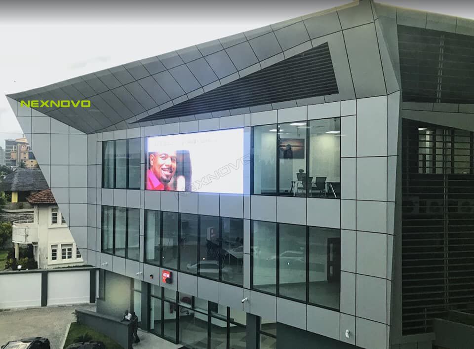 坦桑尼亚GTB银行办公室LED透明屏项目(图2)