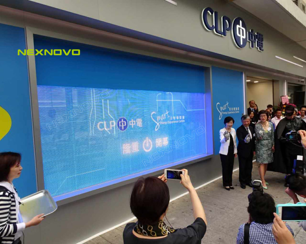 香港CLP中电橱窗透明LED显示屏项目(图1)