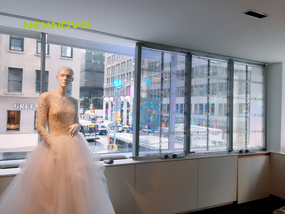 世界知名婚纱品牌AMSALE透明LED显示屏(图3)