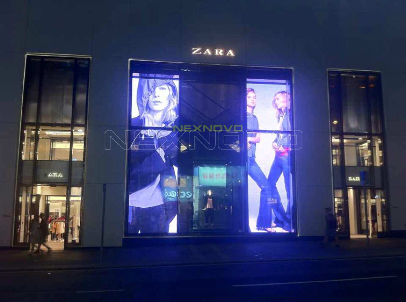 香港ZARA旗舰店透明LED显示屏项目