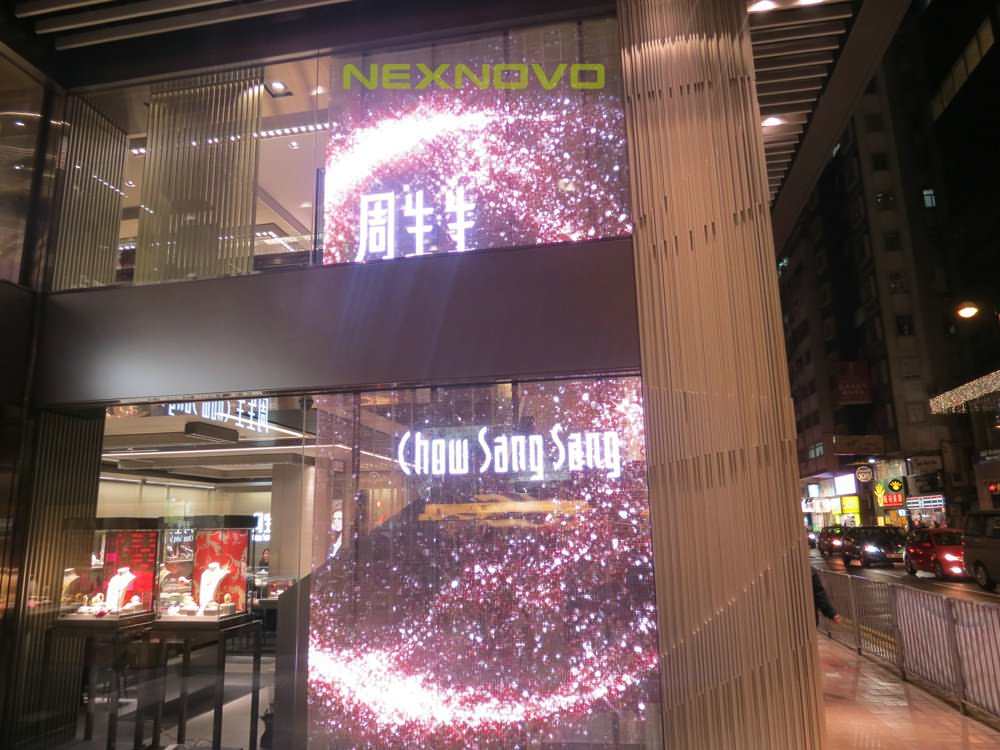 香港尖沙咀周生生珠宝店透明LED显示屏