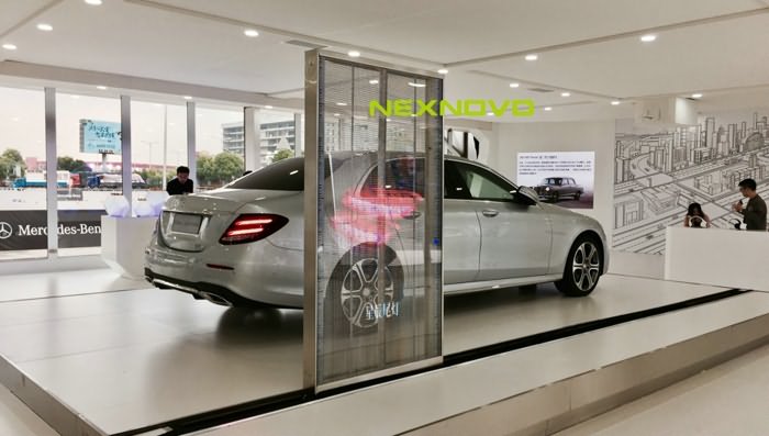 Mercedes-Benz携手晶泓(NEXNOVO)透明LED显示屏开展E级车智享体验全国巡展(图5)