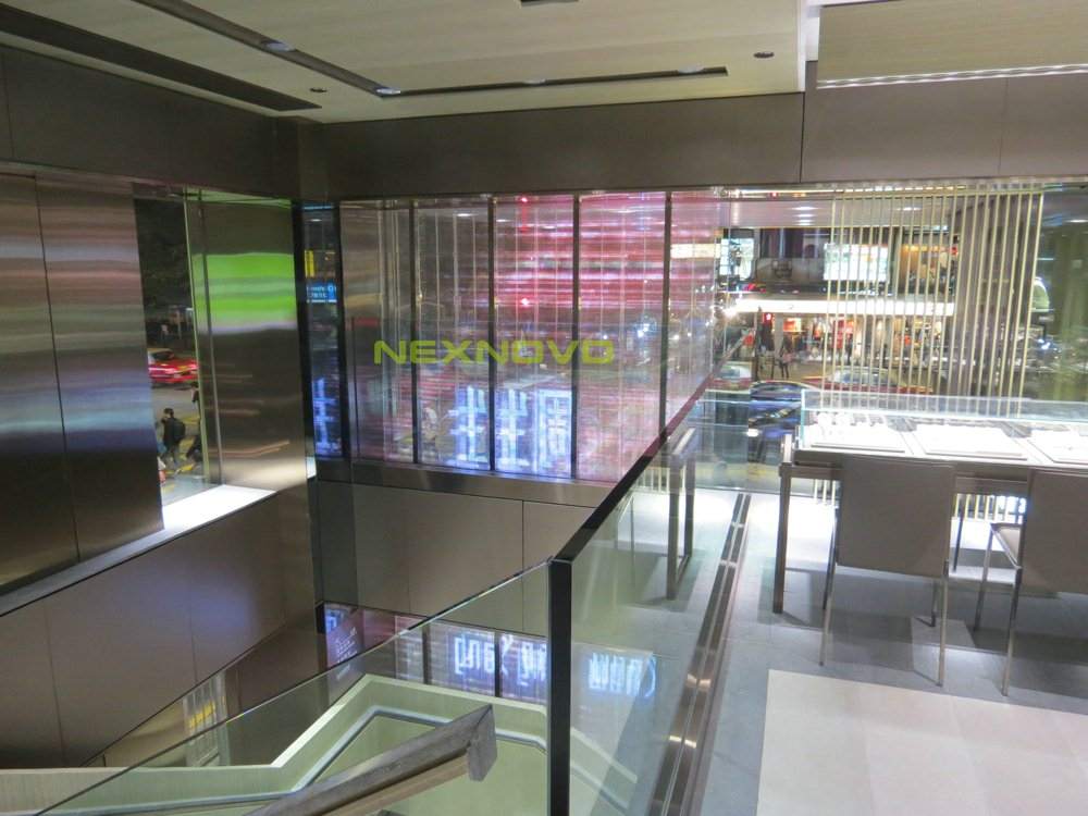 香港尖沙咀周生生珠宝店透明LED显示屏(图4)