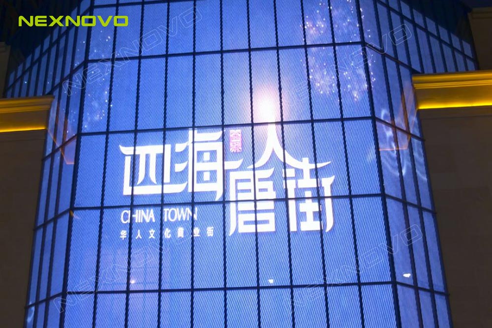 西安四海唐人街玻璃幕墙LED透明屏项目(图5)