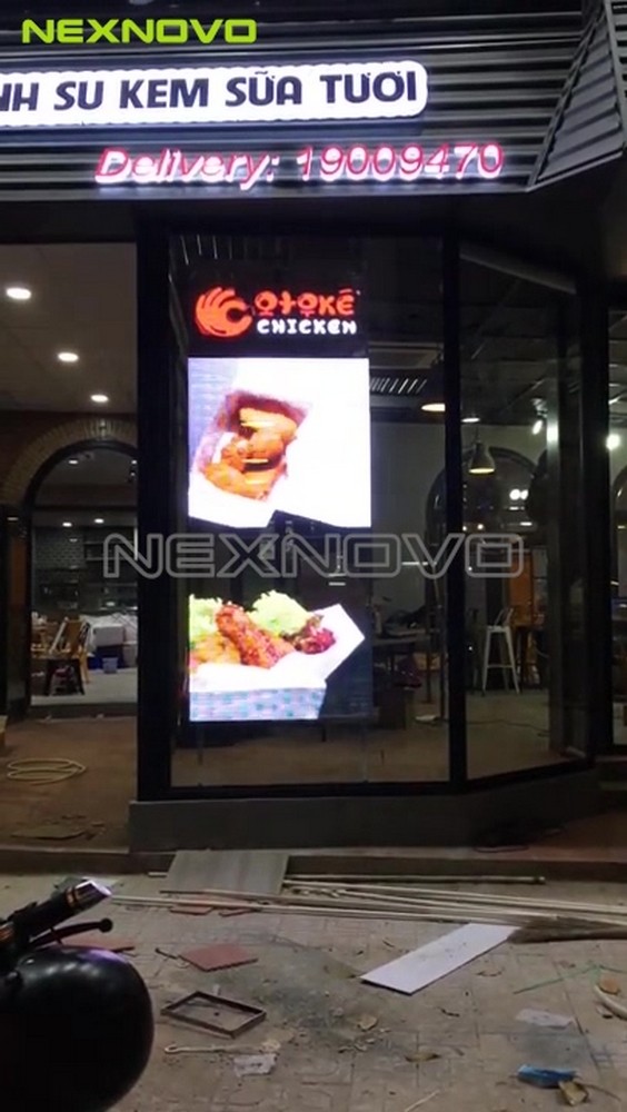 越南Otoke Chicken餐饮透明LED显示屏项目(图4)