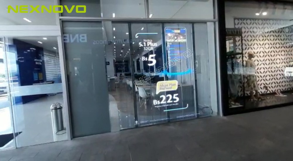 玻利维亚电信及媒体品牌Tigo零售店橱窗LED透明屏项目(图2)