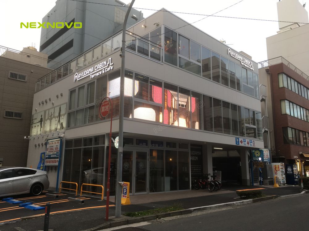 日本Mayudama Cabin 酒店玻璃LED显示屏项目(图2)