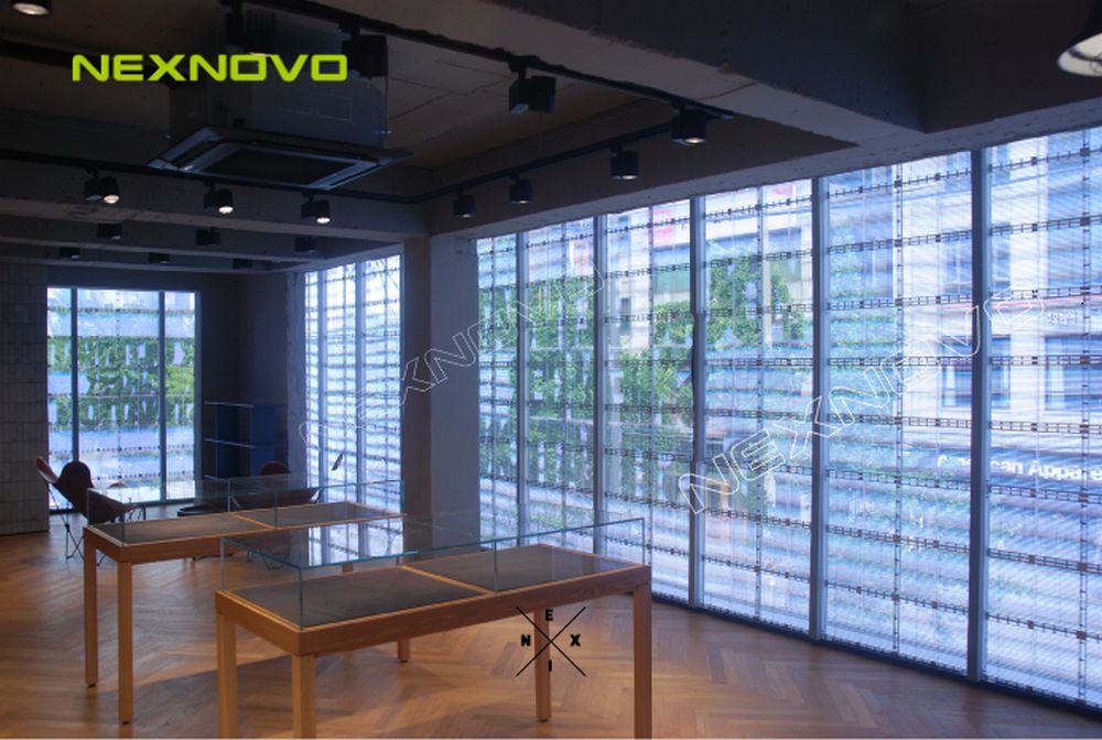 韩国NIKE旗舰店透明LED显示屏项目(图11)