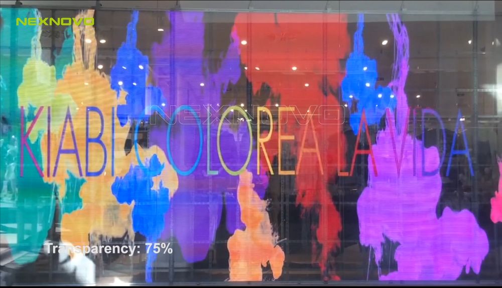西班牙KIABI旗舰店橱窗透明LED屏(图2)