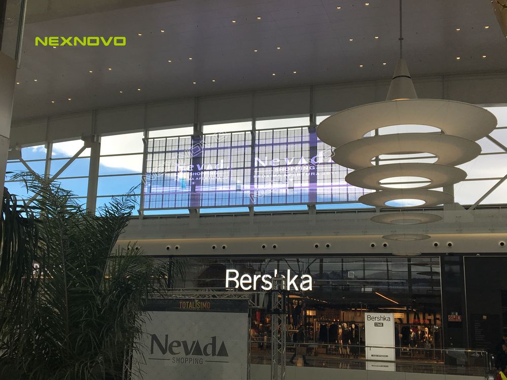 西班牙NEVADA内华达商场LED透明屏项目(图3)