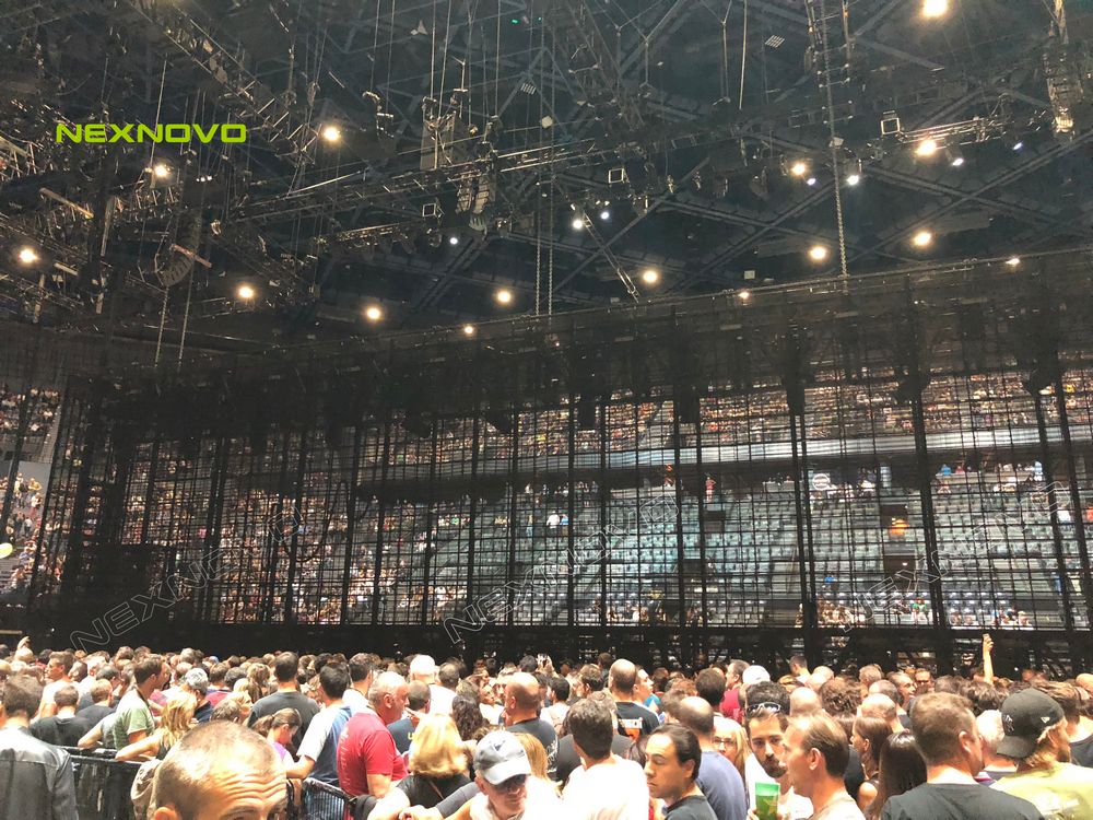 世界顶级摇滚乐队U2巡回演唱会透明LED显示屏项目(图8)
